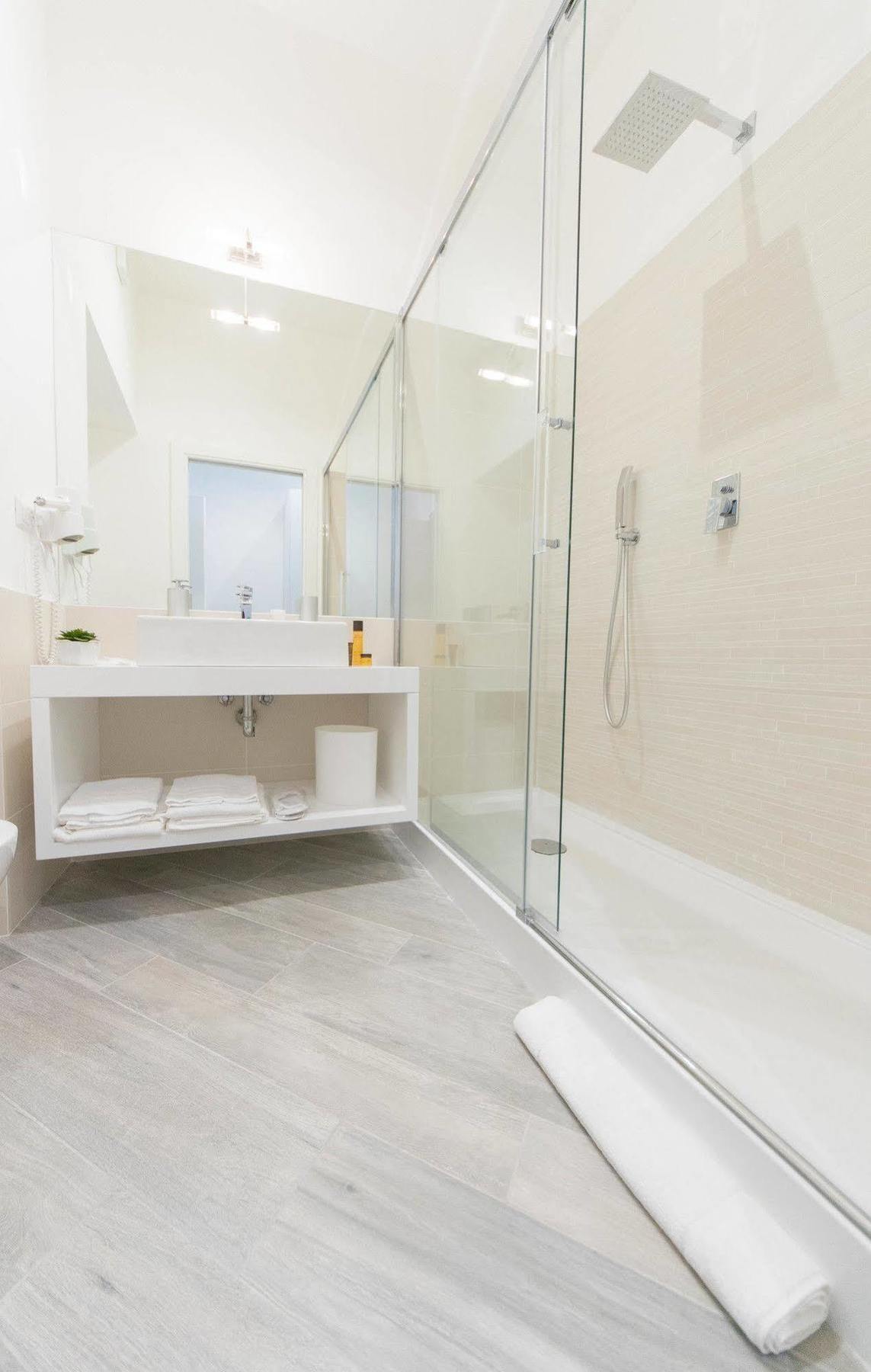 Apartamento Vantaggio Suites *