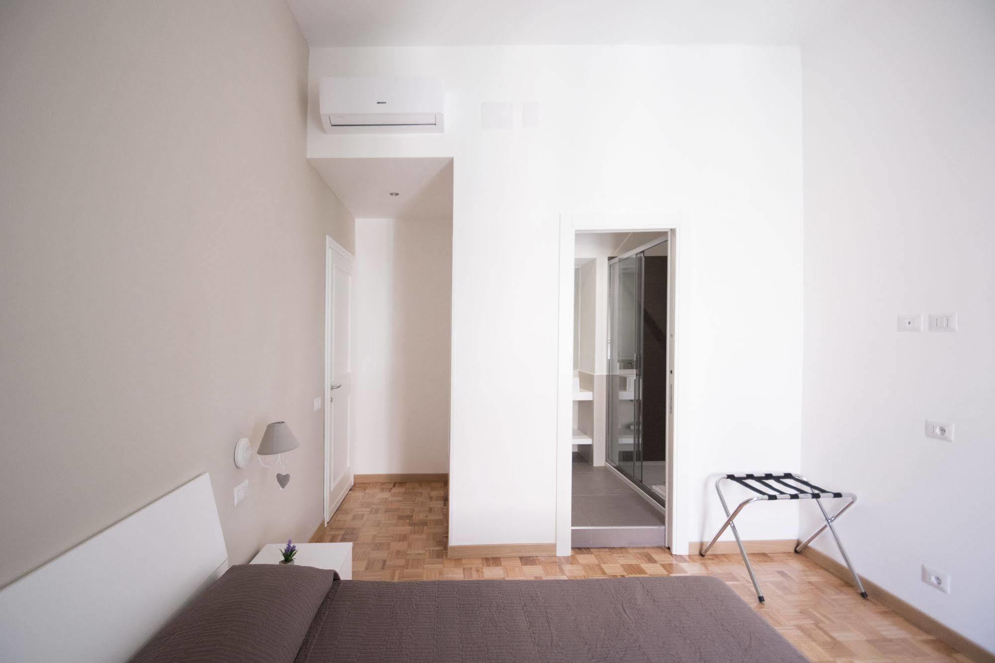 Vantaggio Suites * Roma
